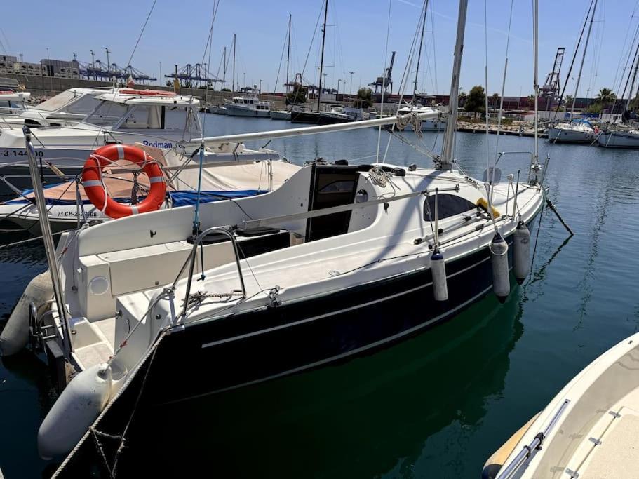Marine Dream Valencia Hotell Exteriör bild